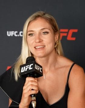 Yana Santos profile photo